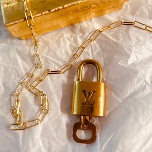 Louis Vuitton Authentic Padlock and key # 321